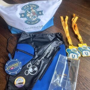 NEW Castaway Club 7 piece lot